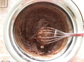 这是加入牛奶搅拌好的状态