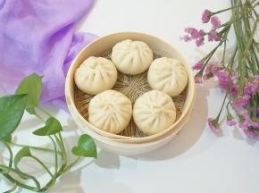 有蒸好的小笼包早餐方便多了。