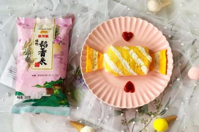 蛋包饭也可以萌萌哒，糖果的造型超吸睛！