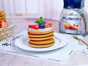 早餐加一杯牛奶或咖啡，能量满满一整天。