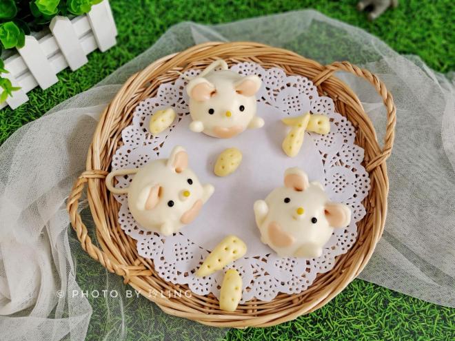 可爱萌·小老鼠卡通馒头