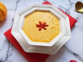 用几粒枸杞装饰一下。