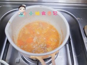 等收汁到这个程度就是可以了，因为我切得块不大所以时间短，如果很大块时间要延长