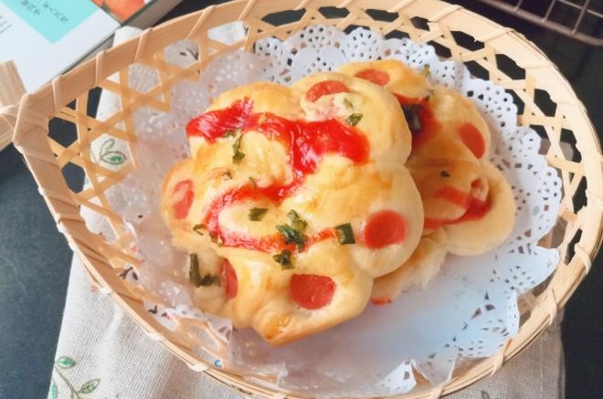 火腿肠面包