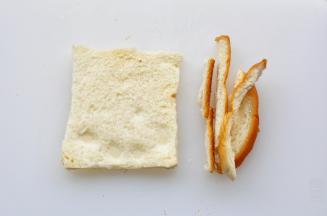 吐司去掉四边。