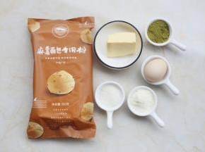 准备好所有食材。