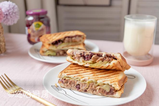 卤肉三明治