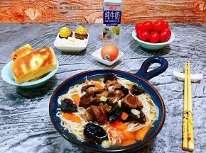 丰盛的早餐是开启美好一天的动力