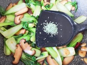 放蔬之鲜提鲜味。