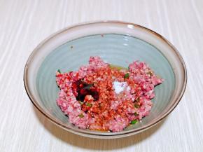 再加入生抽，蚝油，按个人口味加入盐。