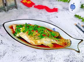 带有酒香的桂鱼～味道太嗲了。