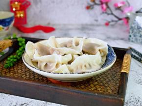 皮薄馅大，营养丰富。