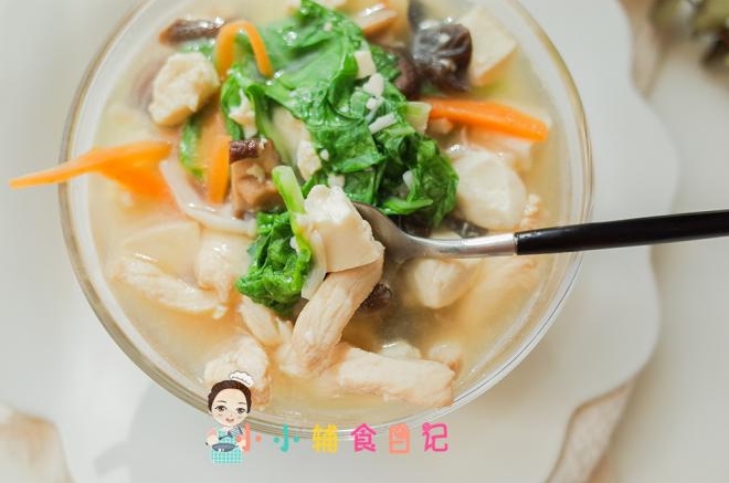 12个月以上鸡肉菌菇豆腐汤