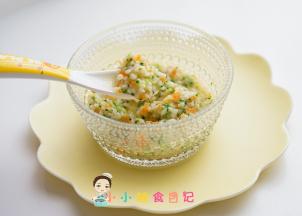 全蛋可以直接蛋液倒入锅里，也可以将水煮蛋蛋白全部切碎末一起煮