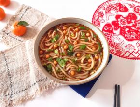 色香味俱全的酸辣土豆粉。