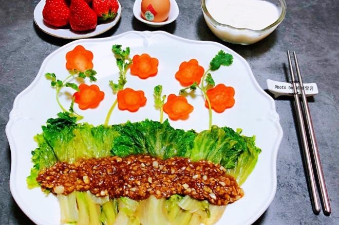 蚝油蒜蓉生菜