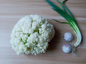 选用的是独头蒜，具有它独特的香味。