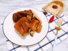 平时我都会卤一大锅当零食慢慢吃