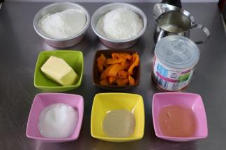 准备好全部的食材，液体食材提前冷藏。