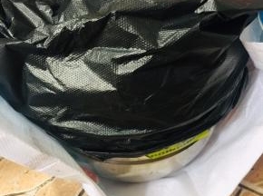 密封好，放在温暖的地方自然发酵16天！（我直接放在厨房的地下！）