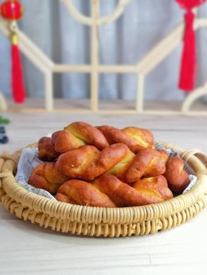 我家年夜饭必备的中式点心。