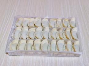 依次做好，如果一次吃不完的话，可以放入盒中速冻，吃的时候取出来再煮，方便好吃。