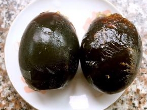 皮蛋蒸熟去皮