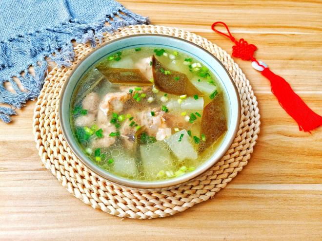 排骨海带冬瓜汤