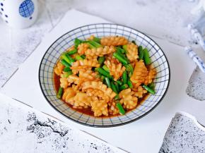 蒜薹特别好吃呦～