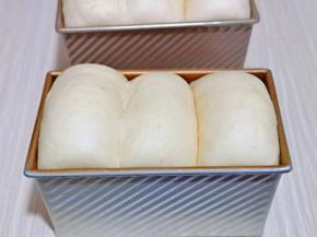 发酵至9分满，取出。