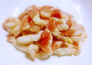 五花肉切成丝五花肉炒出来的味道会更棒
