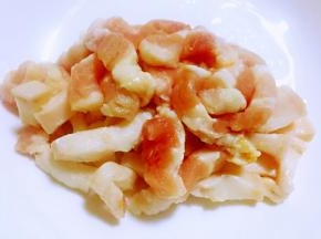 五花肉切成丝五花肉炒出来的味道会更棒