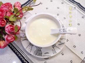 美味的蛋白杏仁茶就做好了