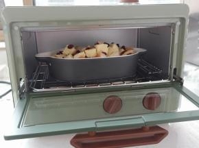 送入预热好的烤箱，180度烤25分钟