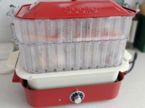 全部做好后放温暖处发酵，体积1.5倍大，拿起来有明显变轻的感觉，水开后上锅蒸13分钟后关火闷2分钟