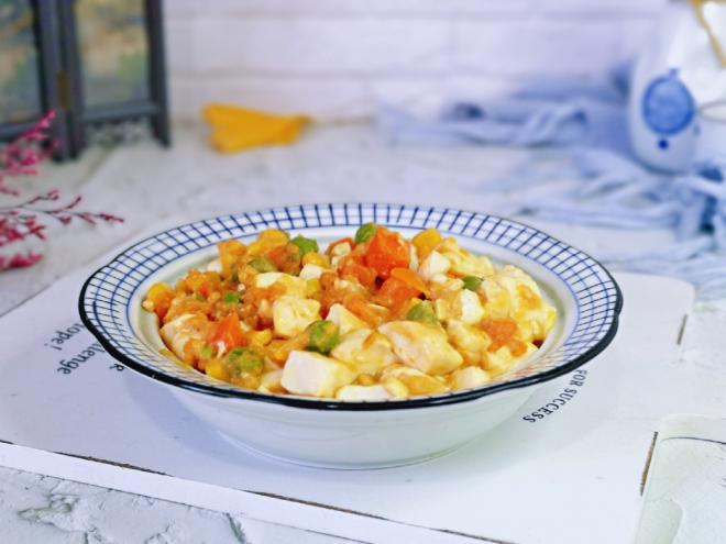 咸蛋黄什锦豆腐