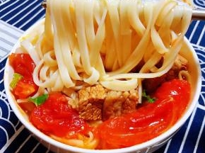 面条寓意长长久久好事连连噢