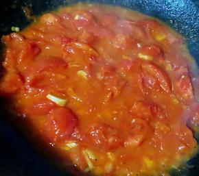 番茄炒炒出浓浓的番茄汁