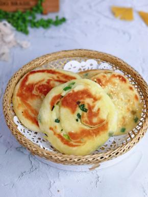 即使第二天也不会硬哦，稍微加热一下，口感依旧存在。