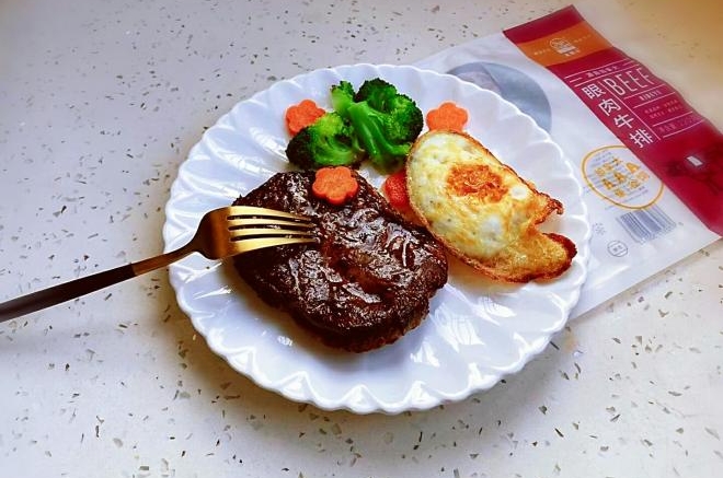 黑胡椒酱汁牛排