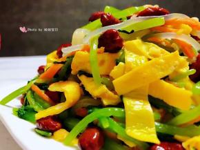 这道美味也可以是宴客必备的拿手下酒菜