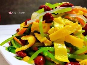这道美味也可以是宴客必备的拿手下酒菜