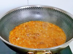 大火收汁，无需收干，有点汤汁才好吃。