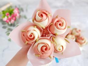 馒头版玫瑰花束