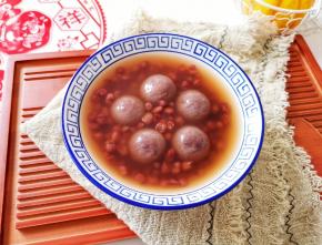 一道高颜值的甜汤。