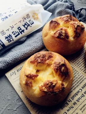 出炉后自然摊凉即可，