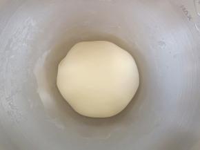 团成圆后盖保鲜膜进行一发(温度不要超过28度)