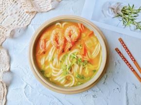 300克的面粉刚好一家三口之家吃。