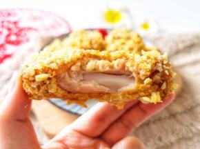 咬一口，酥脆满满。