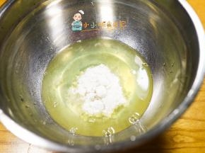 蛋白+30g白糖打发